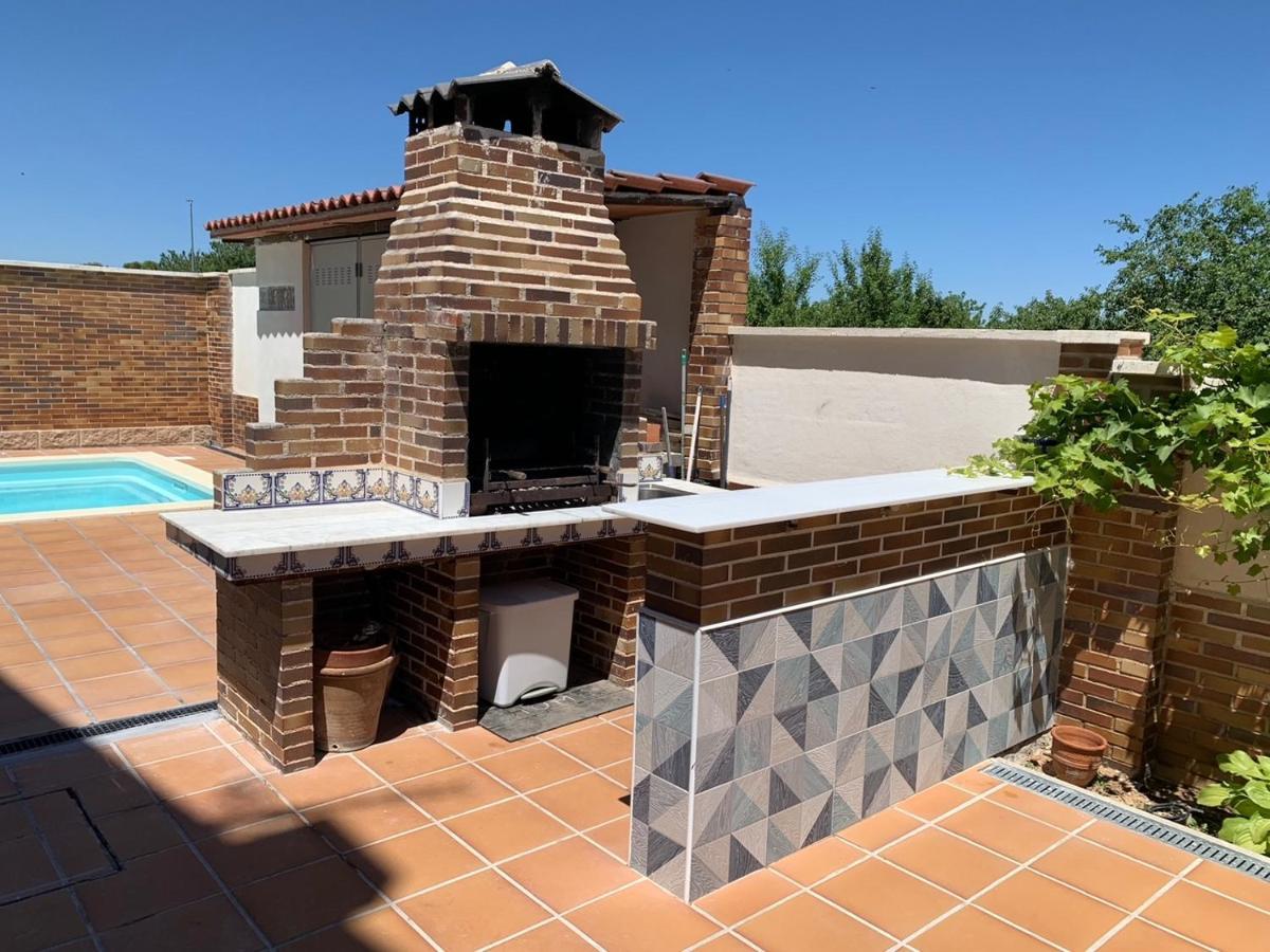 Chalet Villa Maria A 10 Minutos De Puy Du Fou Burguillos de Toledo Luaran gambar